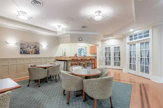 960 Lynn Valley Rd, North Vancouver For Sale - image 6