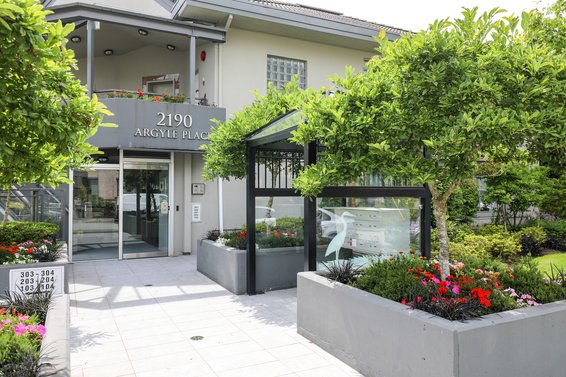 Argyle Place - 2190 Argyle | Condos For Sale + Listing Alerts