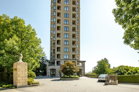 The Edgewater - 2288 Bellevue | Condos For Sale + Listing Alerts  