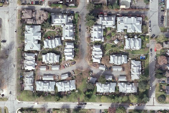 Illahee - 1513 Bowser Ave | Townhomes For Sale + Alerts