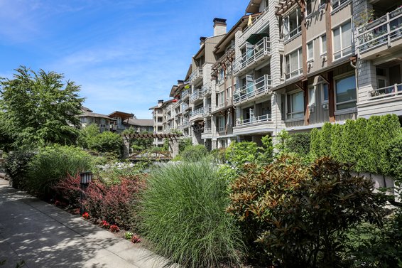 580 Raven Woods Drive, North Vancouver