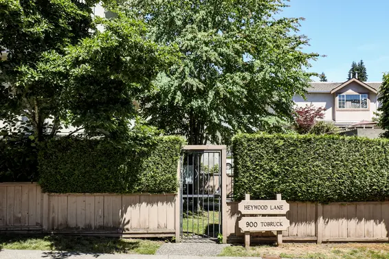 900 Torbuck Avenue & 901 West 17th Street, North Vancouver