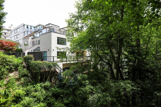 Mark Pam - 1786 Esquimalt | Condos For Sale + New Listing Alerts