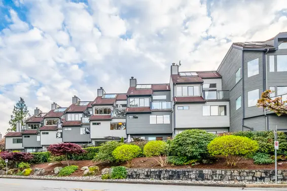 Mariner's Cove - 2151 Banbury Rd | Condos For Sale + Listing Alerts  