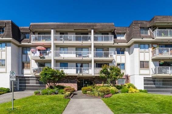 306 W 1st Street, North Vancouver
