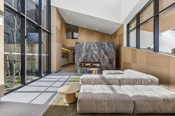 3963 Uplands Way, West Vancouver For Sale - image 1