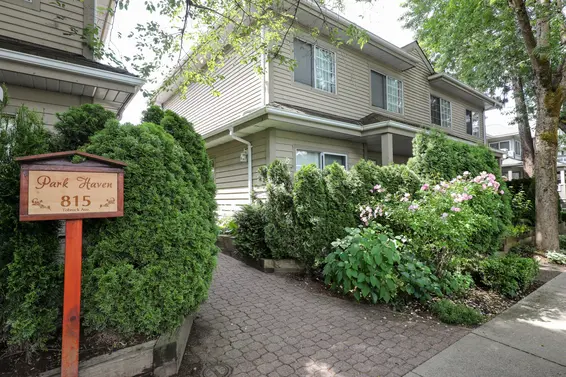 Park Haven - 815 Tobruck Ave | Townhomes For Sale + Listing Alerts  