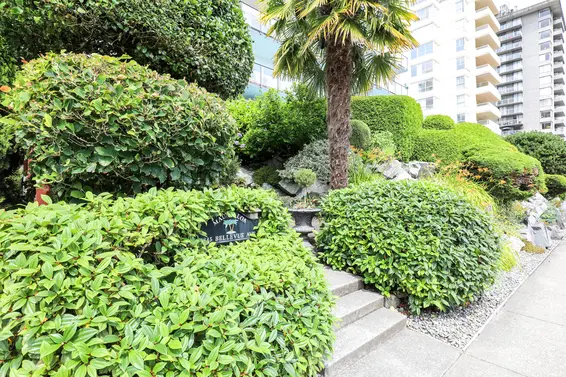 Mauna Loa - 1845 Bellevue Ave | Condos For Sale + Listing Alerts  