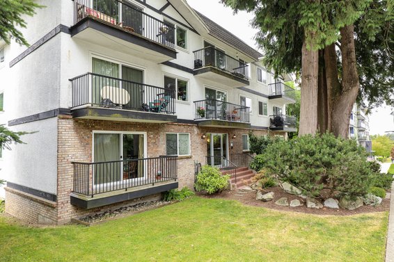 Norwood Manor - 157 E 21st St | Condos For Sale + Listing Alerts