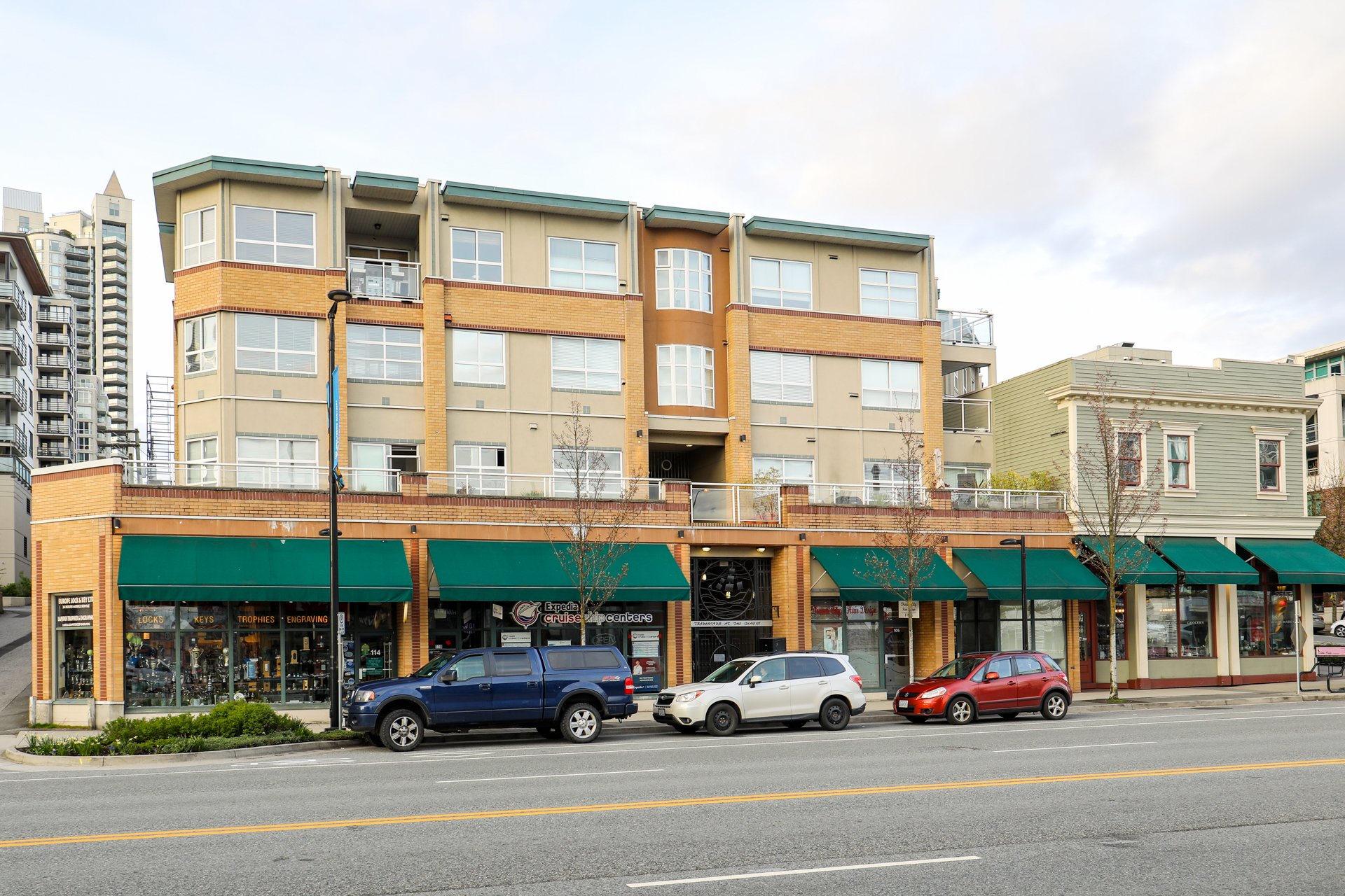 Tradewinds 108 W Esplanade Condos For Sale + Sold Listings