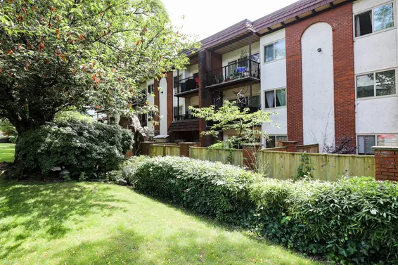 Villa Valencia - 225 W 3rd St | Condos For Sale + Listing Alerts  