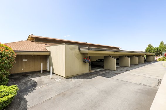 2202 Folkestone Way, West Vancouver