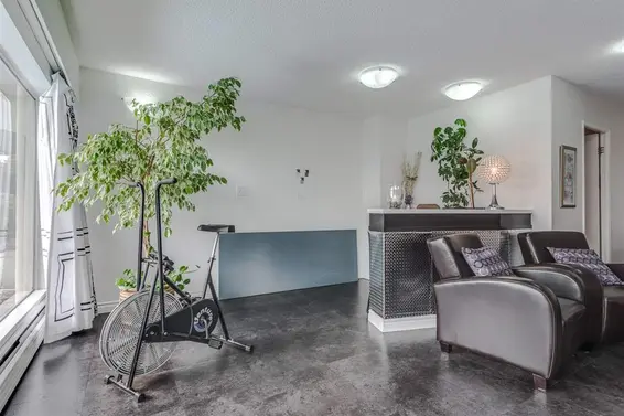 Mauna Loa - 1845 Bellevue Ave | Condos For Sale + Listing Alerts  