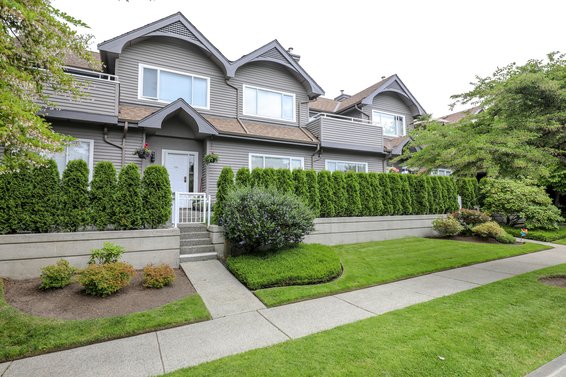 Easthill II - 250 East 11th Street | Townhomes For Sale + Listing Alerts