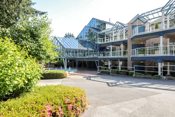 Berkley Terraces - 999 Berkley | Condos For Sale + Listing Alerts  
