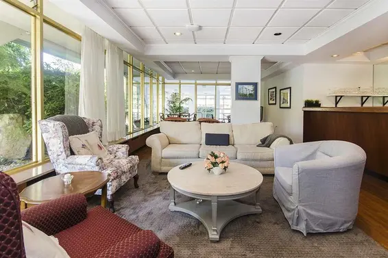 Oceanbrook - 1425 Esquimalt | Condos For Sale + Listing Alerts  