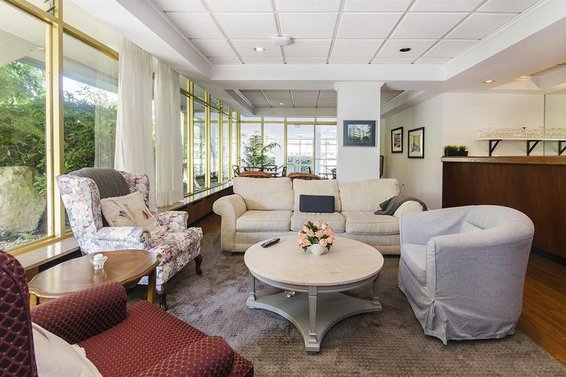 Oceanbrook - 1425 Esquimalt | Condos For Sale + Listing Alerts