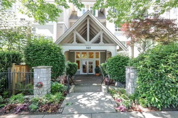 Vista East at Hamersley - 365 E 1st St | Condos For Sale + Listing Alerts  