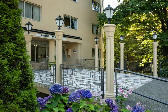 Park Marine - 1930 Marine | Condos For Sale + New Listing Alerts  