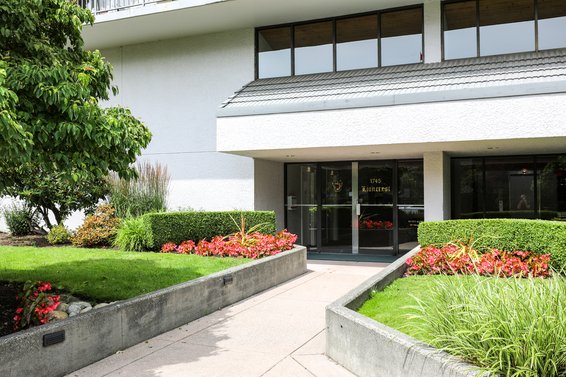 Lioncrest - 1745 Esquimalt Ave | Condos For Sale + Listing Alerts