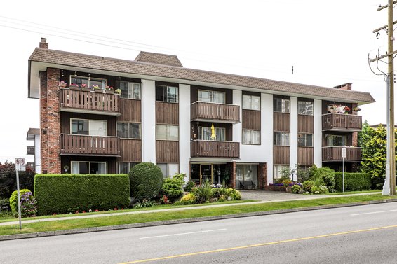 1345 Chesterfield Avenue, North Vancouver