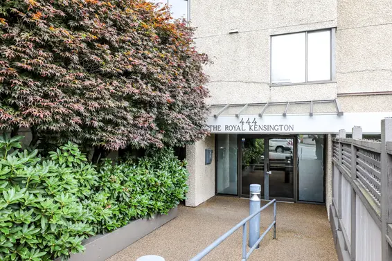 Royal Kensington - 444 Lonsdale | Condos For Sale + Listing Alerts  