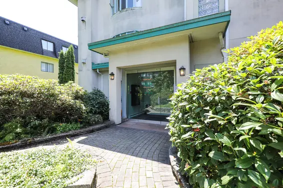 The Jade - 177 W 5th St | Condos For Sale + Listing Alerts  