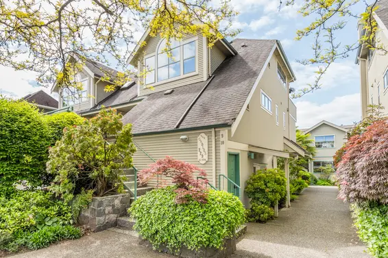 229 East 8th Street, North Vancouver For Sale - image 1