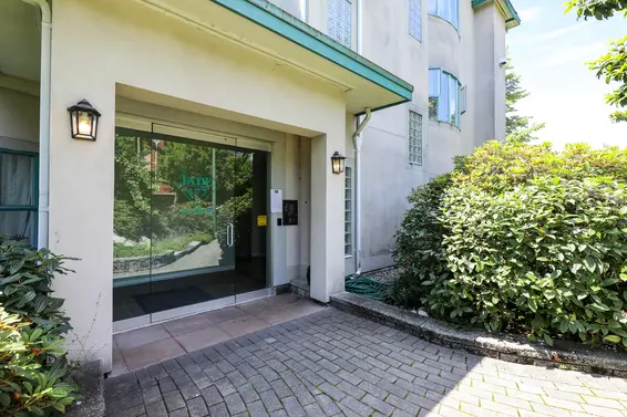 The Jade - 177 W 5th St | Condos For Sale + Listing Alerts  