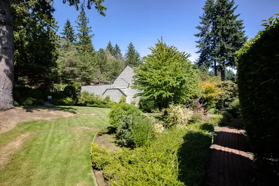 Caulfeild Cove - 4957 Marine | Townhomes For Sale + Listing Alerts  