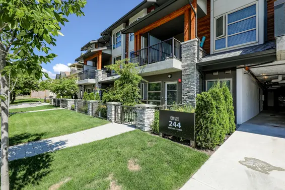 244 East 5th Street, North Vancouver