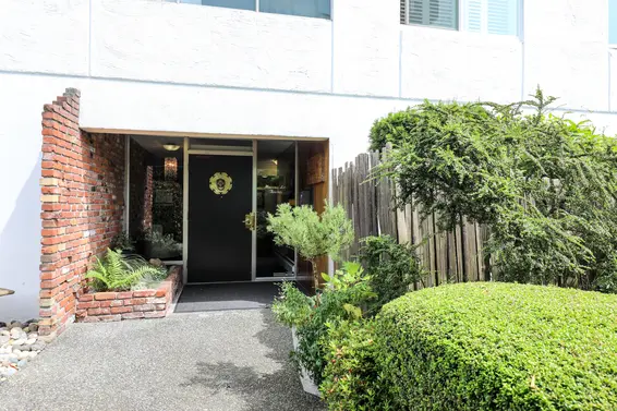 Mauna Loa - 1845 Bellevue Ave | Condos For Sale + Listing Alerts  