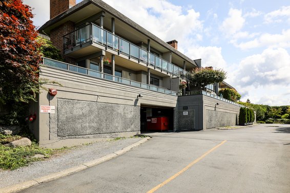 2214 Folkestone Way, West Vancouver