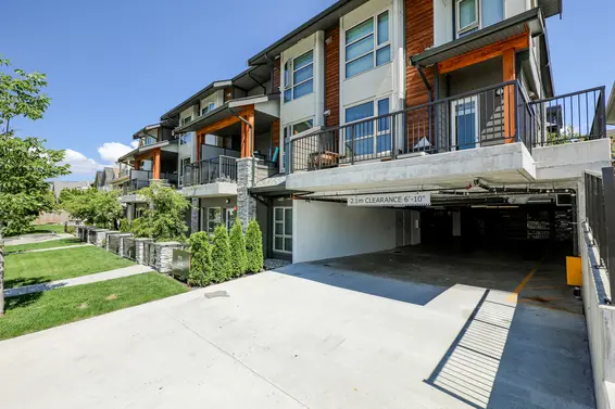 Kings Walk - 244 E 5th St | Townhomes For Sale + Listing Alerts  