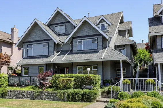 260 East 4th Street | Townhomes For Sale + New Listing Alerts  