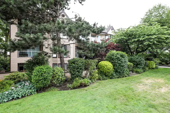 Harbourgate - 123 E 6th St | Condos For Sale + Listing Alerts  