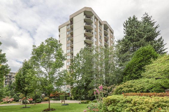Park Avenue Place - 701 W Victoria | Condos For Sale + Listing Alerts