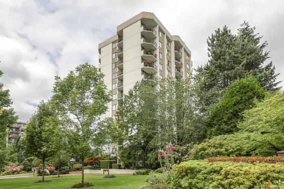 701 West Victoria Park, North Vancouver