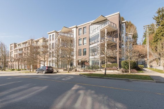 605 Clyde Avenue, West Vancouver