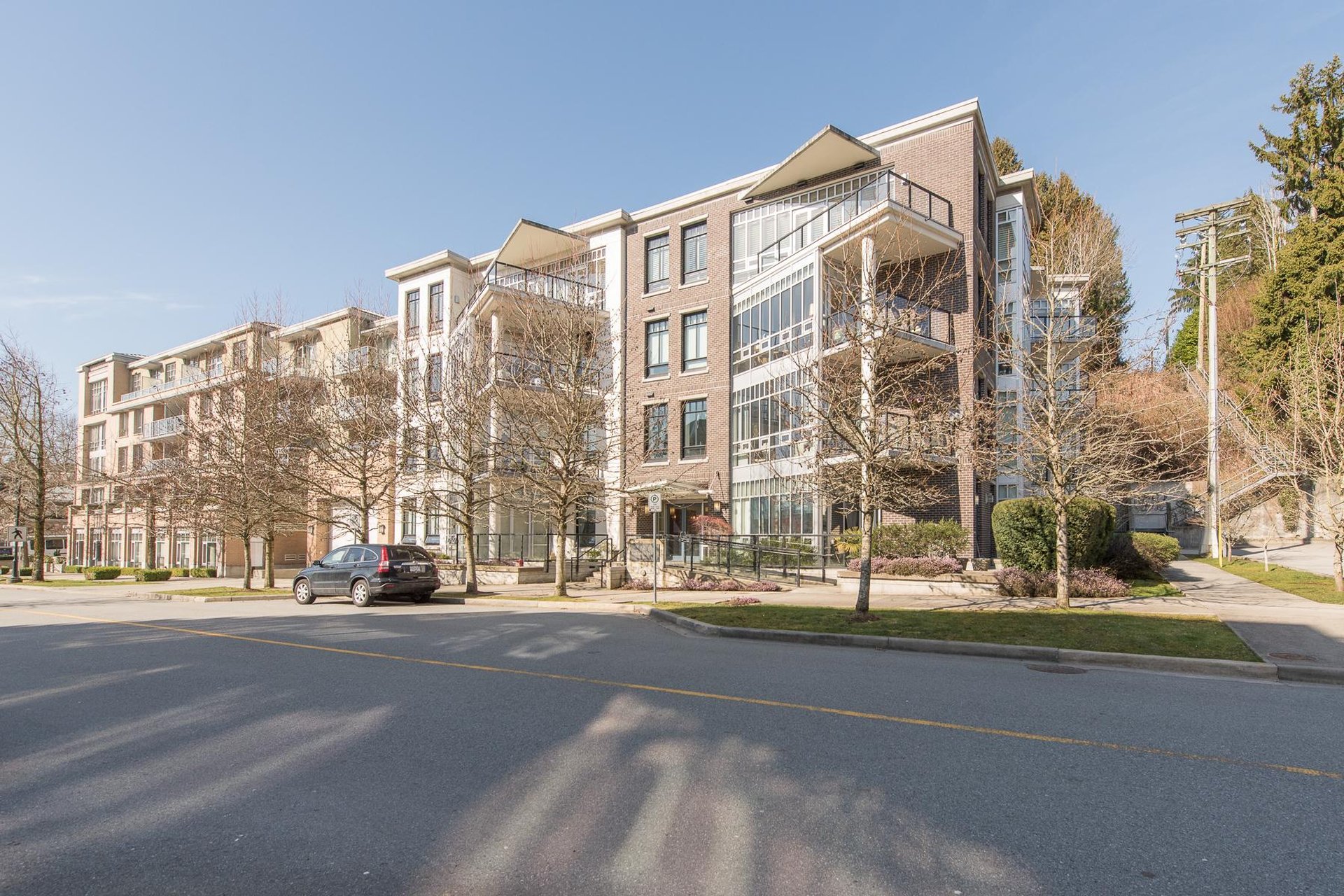 Watermark - 605 Clyde Avenue | Condos For Sale + Sold Prices