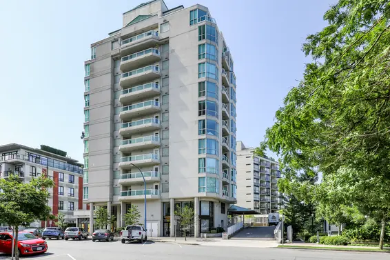 Sailview - 125 W 2nd St | Condos For Sale + Listing Alerts  