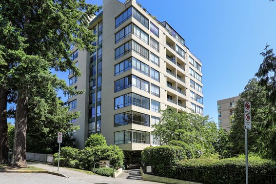 Hemingway Place - 1412 Esquimalt | Condos For Sale + Listing Alerts