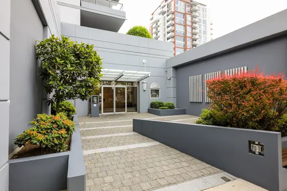 The Silva - 121 West 16th St | Condos For Sale + New Listing Alerts  