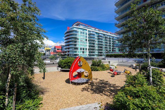 Cascade at the Pier - 175 Victory Ship Way |  Condos for Sale + Alerts