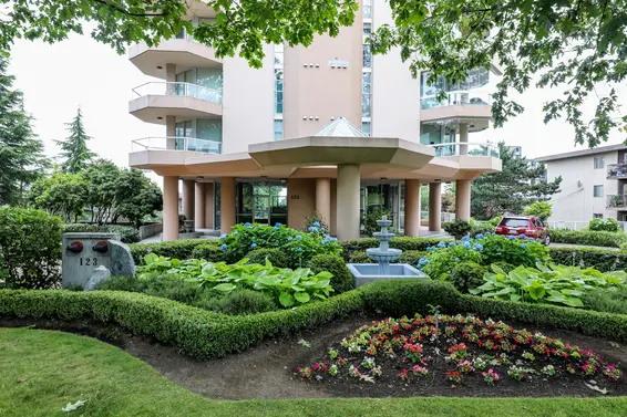Victoria Place - 123 E Keith Rd | Condos For Sale + Listing Alerts  