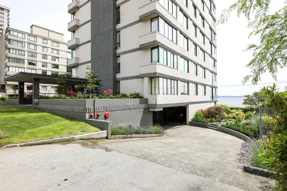 Navy Jack West - 2108 Argyle | Condos For Sale + Listing Alerts  