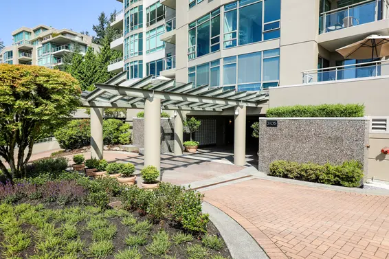 Deer Ridge - 3105 Deer Ridge | Condos For Sale + Listing Alerts  