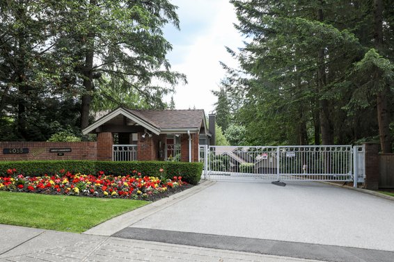Winchester - 4055 Indian River | Townhomes For Sale + Alerts