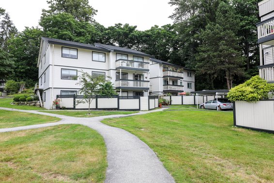 Edgewater Estates - 840 Premier St | Condos For Sale + Listing Alerts