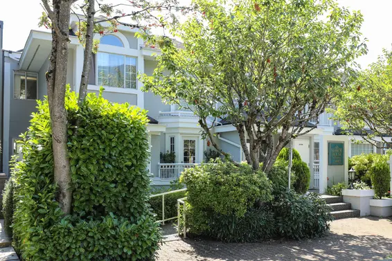 The Manor House of Dundarave - 2440 Haywood | Condos For Sale + Alerts  